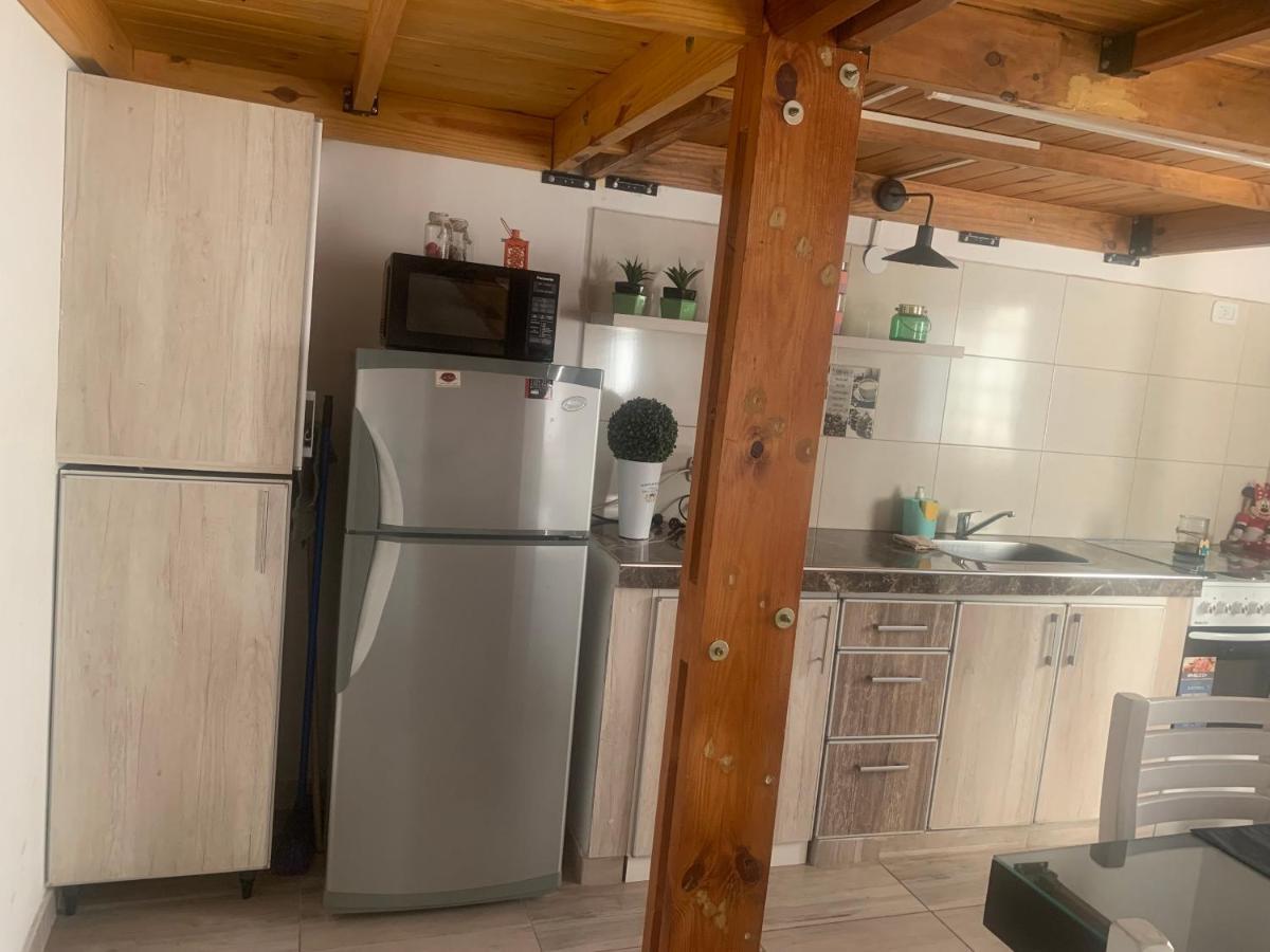 Aqui Es 3!! Apartment Banfield